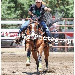 Meet your Posher, Shelly